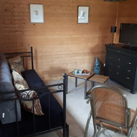 Le Holiday home *