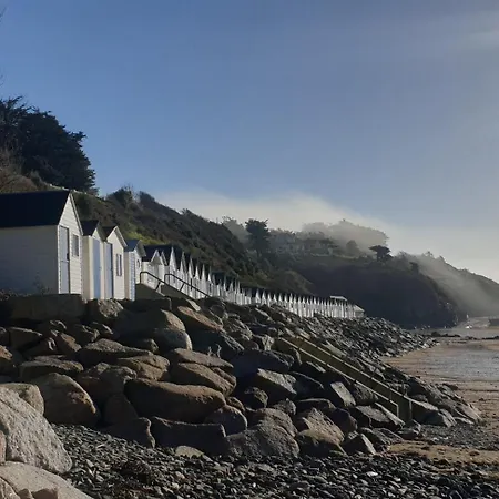 Nyaraló Le Saint-Pierre-d'Arthéglise