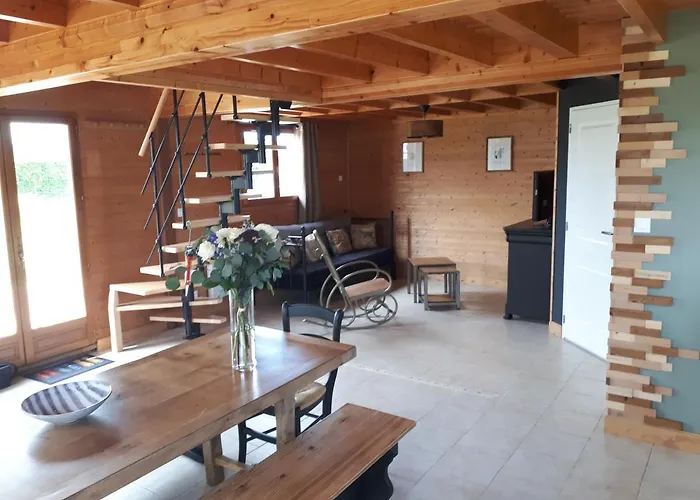 Le * Saint-Pierre-d'Artheglise